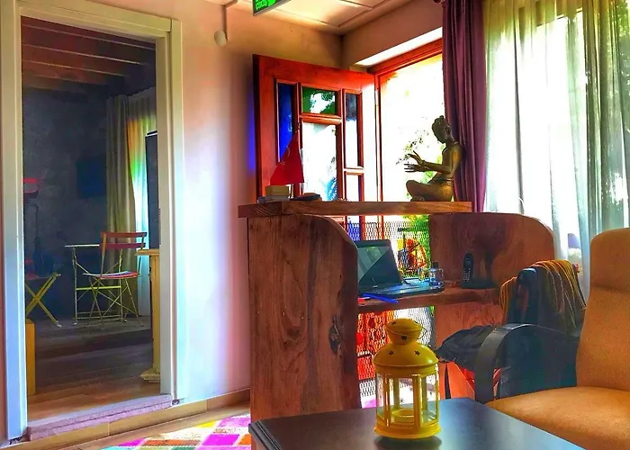 Hotel Cunda Thelara *